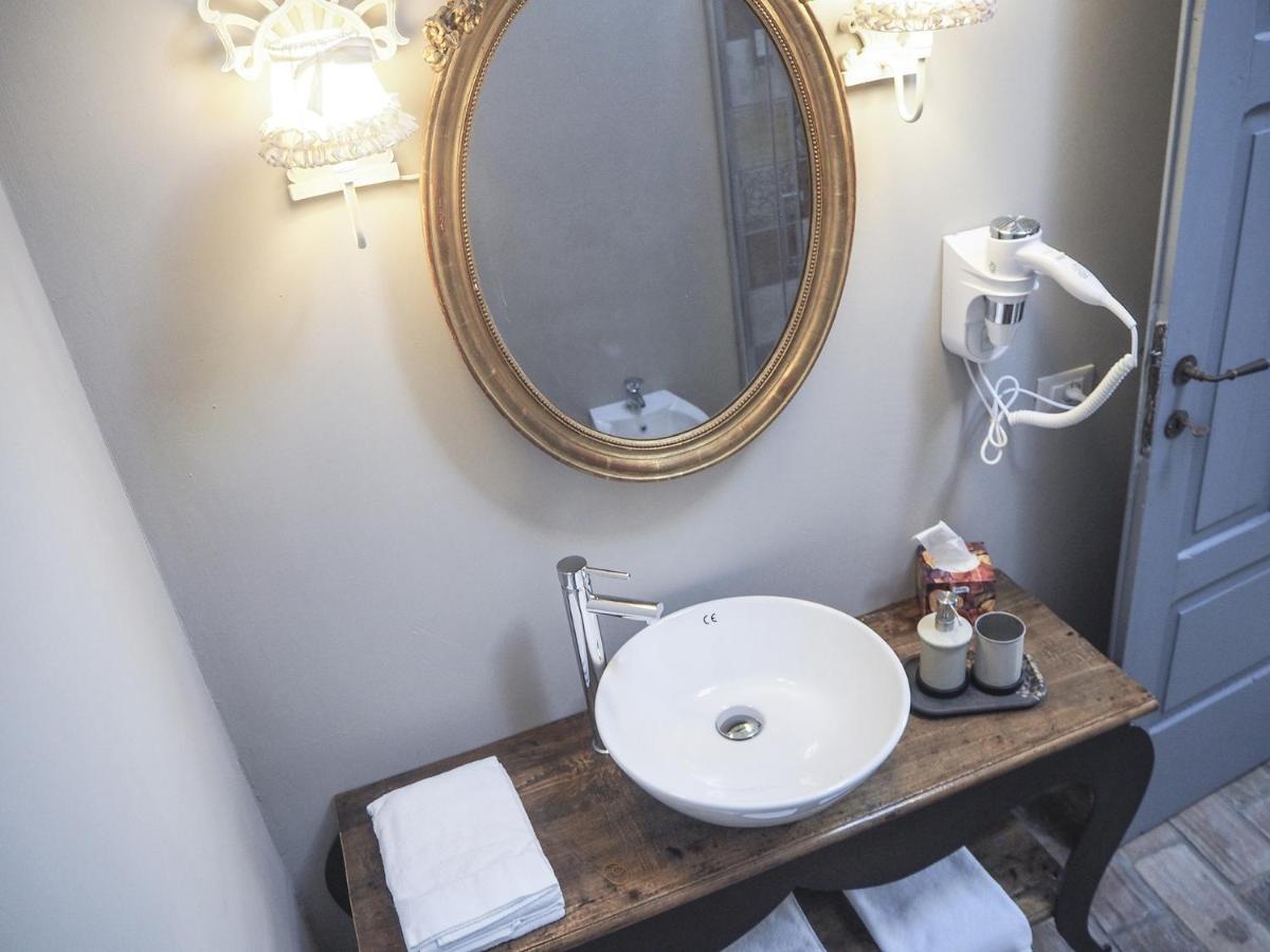 Triple Room with Private Bathroom,977884264:JPEG